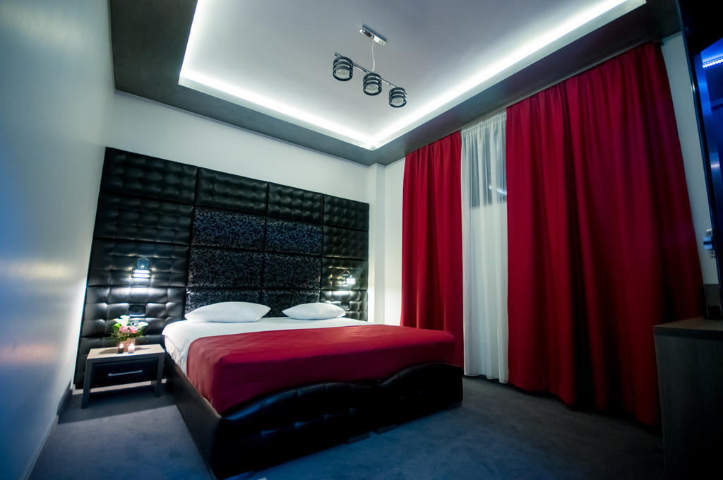 Hotel Aqua Târgu Jiu Quarto foto