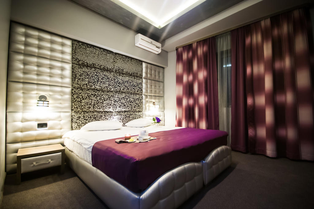 Hotel Aqua Târgu Jiu Quarto foto